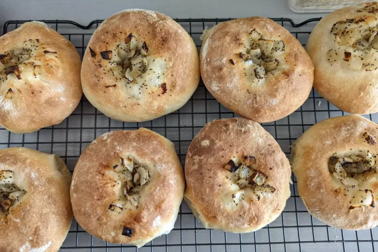 Bialy bagel